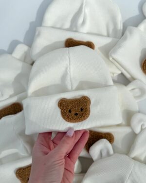 Шапочка біні молочна ведмедик