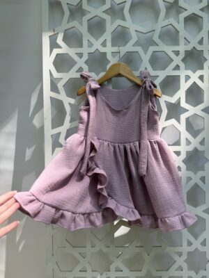 Муслінова сукня на запах пудрова з бантиками-зав’язками