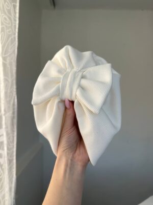 Чалма з бантиком двошарова молочна