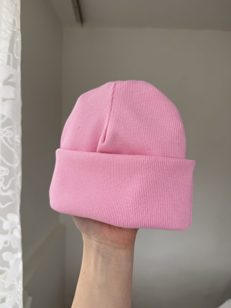 Шапочка рожева без вух