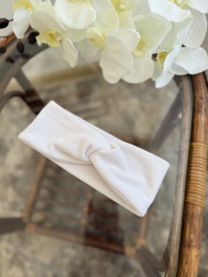 Оксамитова поязочка білий переплет