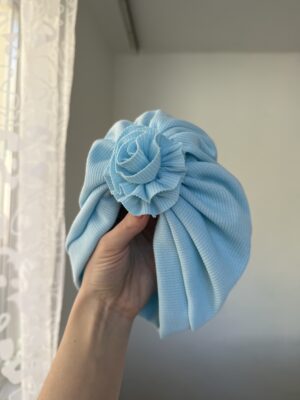 Чалма з квіточкою одношарова блакитна