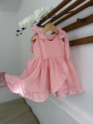 Муслінова сукня на запах персикова з бантиками-зав’язками