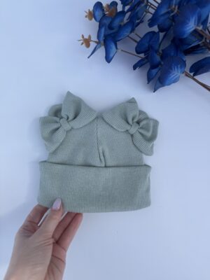 Шапочка біні з бантиками фісташка