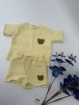 Костюм мусліновий жовтий шорти + футболка з ведмедиком Тедді